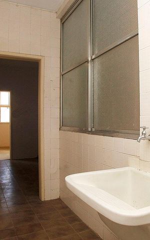 Apartamento à venda com 163m², 3 quartos e 1 vagaÁrea de Serviço