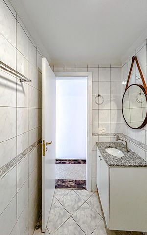 Apartamento à venda com 90m², 3 quartos e 2 vagasBanheiro