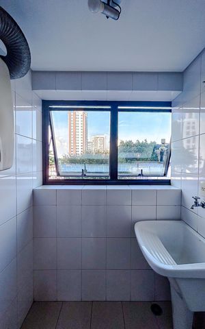 Apartamento à venda com 52m², 2 quartos e 1 vagaÁrea de Serviço