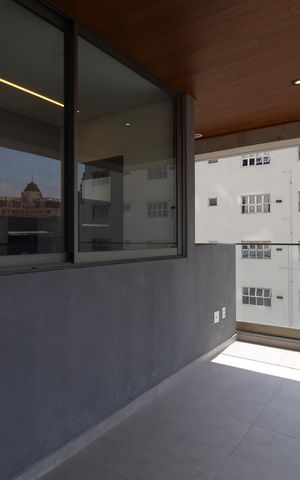 Apartamento para alugar com 91m², 2 quartos e 1 vagaVaranda