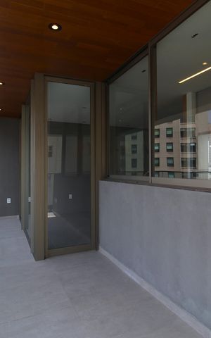 Apartamento para alugar com 91m², 2 quartos e 1 vagaVaranda