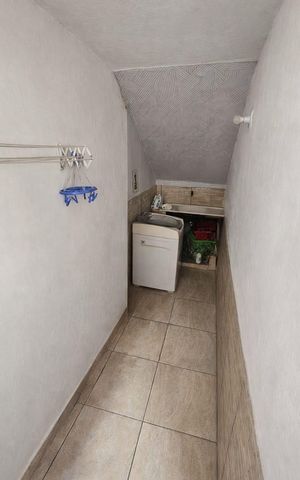 Casa à venda com 110m², 2 quartos e sem vaga