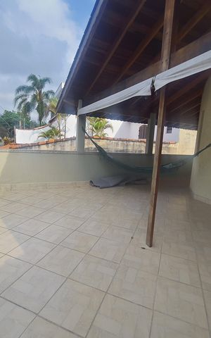 Casa à venda com 280m², 3 quartos e 2 vagas