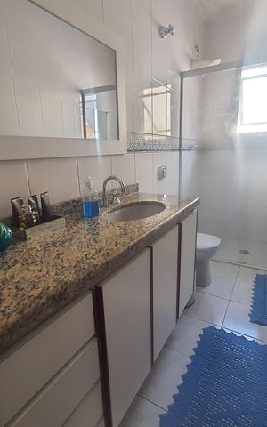 Casa à venda com 280m², 3 quartos e 2 vagas