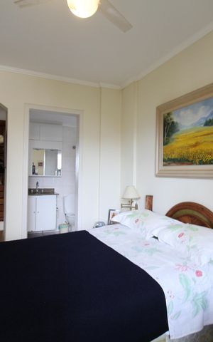 Apartamento à venda com 100m², 2 quartos e 2 vagasSuíte