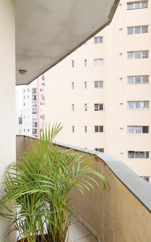 Apartamento à venda com 100m², 2 quartos e 2 vagasVaranda Sala