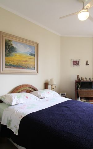 Apartamento à venda com 100m², 2 quartos e 2 vagasSuíte