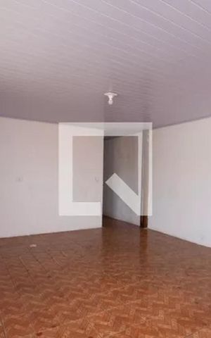 Casa à venda com 70m², 3 quartos e 1 vaga Casa à venda com 70m², 3 quartos e 1 vagaSala