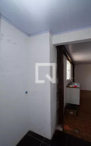 Casa à venda com 70m², 3 quartos e 1 vaga Casa à venda com 70m², 3 quartos e 1 vagaOutros
