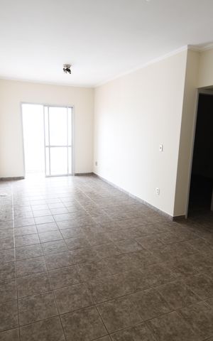 Apartamento à venda com 74m², 2 quartos e 1 vagaSala