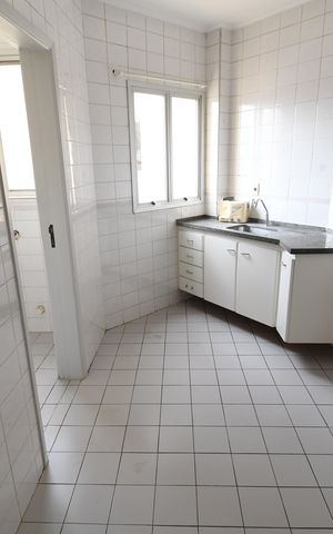 Apartamento à venda com 74m², 2 quartos e 1 vagaCozinha