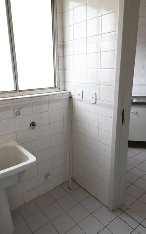 Apartamento à venda com 74m², 2 quartos e 1 vagaÁrea de Serviço