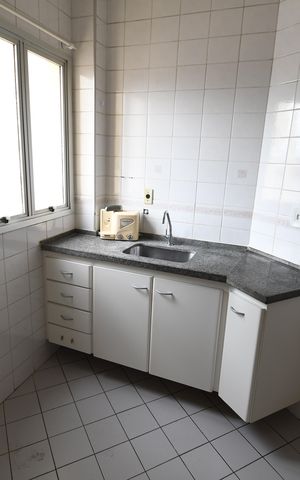 Apartamento à venda com 74m², 2 quartos e 1 vagaCozinha