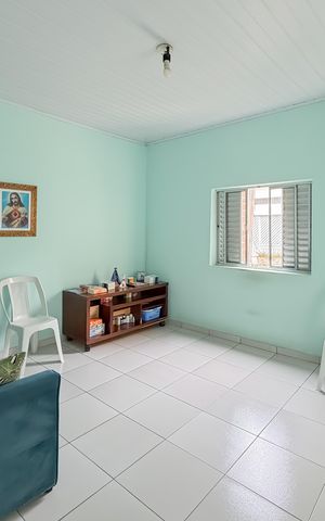 Casa à venda com 150m², 2 quartos e sem vaga Casa à venda com 150m², 2 quartos e sem vagaSala - Piso Superior
