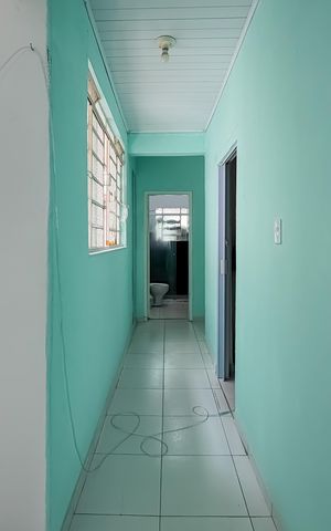 Casa à venda com 150m², 2 quartos e sem vaga Casa à venda com 150m², 2 quartos e sem vagaCorredor - Piso Superior