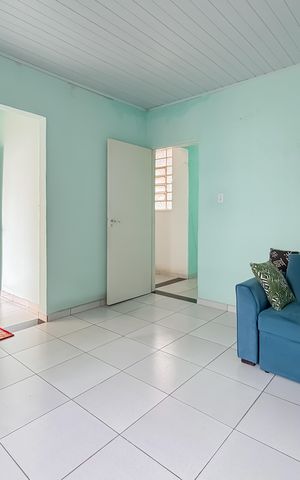 Casa à venda com 150m², 2 quartos e sem vaga Casa à venda com 150m², 2 quartos e sem vagaSala - Piso Superior