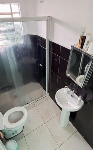 Casa à venda com 150m², 2 quartos e sem vaga Casa à venda com 150m², 2 quartos e sem vagaBanheiro - Piso Superior