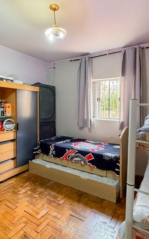 Casa à venda com 150m², 2 quartos e sem vaga Casa à venda com 150m², 2 quartos e sem vagaPiso Inferior - Quarto