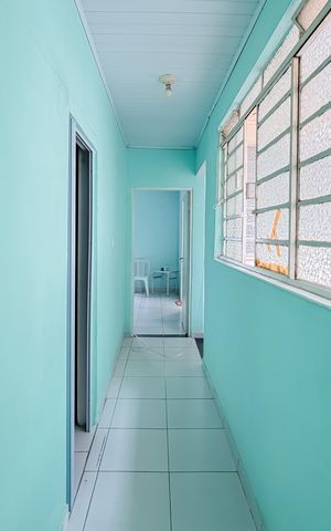 Casa à venda com 150m², 2 quartos e sem vaga Casa à venda com 150m², 2 quartos e sem vagaCorredor - Piso Superior