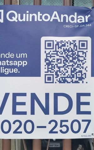 Casa à venda com 216m², 3 quartos e 5 vagas Casa à venda com 216m², 3 quartos e 5 vagasFachada
