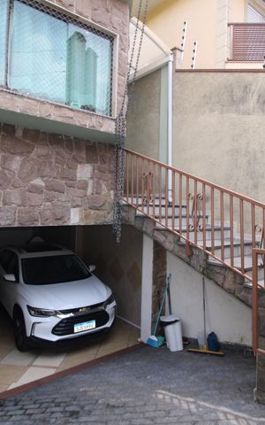 Casa à venda com 216m², 3 quartos e 5 vagasGaragem
