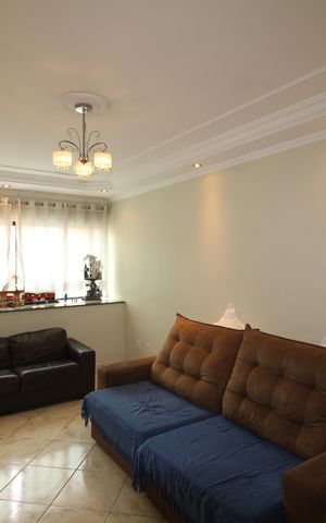 Casa à venda com 216m², 3 quartos e 5 vagasSala