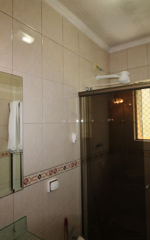 Casa à venda com 216m², 3 quartos e 5 vagasBanheiro