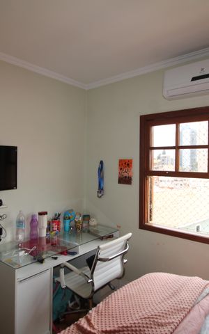 Casa à venda com 216m², 3 quartos e 5 vagasQuarto 2