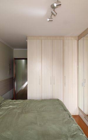 Casa à venda com 216m², 3 quartos e 5 vagasQuarto 3
