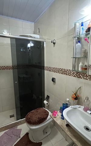 Casa à venda com 70m², 2 quartos e sem vagaBanheiro