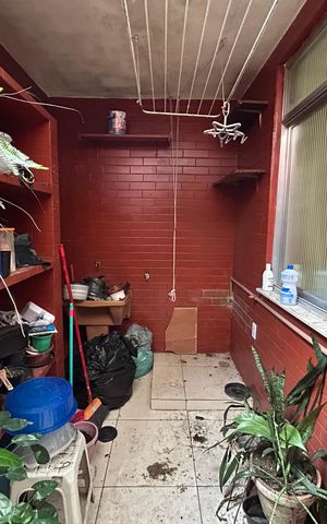 Casa à venda com 70m², 2 quartos e sem vagaÁrea de Serviço