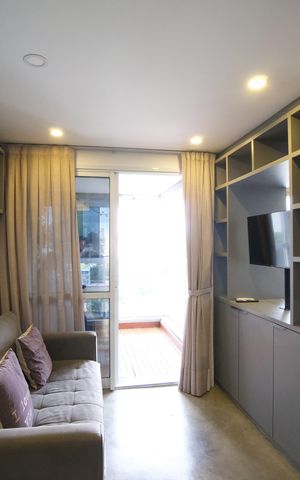 Studio à venda com 30m², 1 quarto e 1 vaga Studio à venda com 30m², 1 quarto e 1 vagaSala