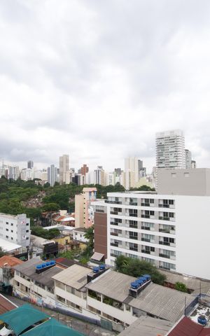 Studio à venda com 30m², 1 quarto e 1 vaga Studio à venda com 30m², 1 quarto e 1 vagaVista da Sacada