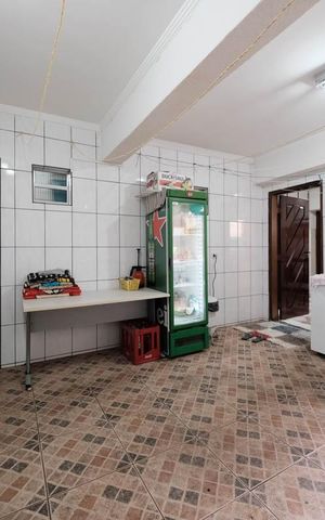 Casa à venda com 192m², 4 quartos e 2 vagasÁrea de Serviço