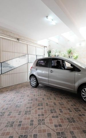 Casa à venda com 192m², 4 quartos e 2 vagasGaragem