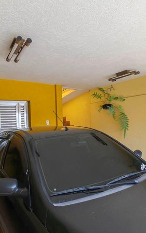Casa à venda com 135m², 3 quartos e 2 vagas Casa à venda com 135m², 3 quartos e 2 vagasGaragem