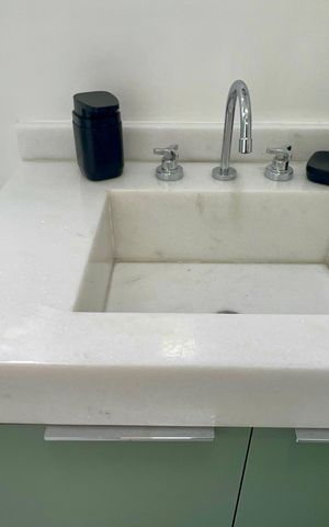Studio à venda com 26m², 1 quarto e sem vaga Studio à venda com 26m², 1 quarto e sem vagaBanheiro