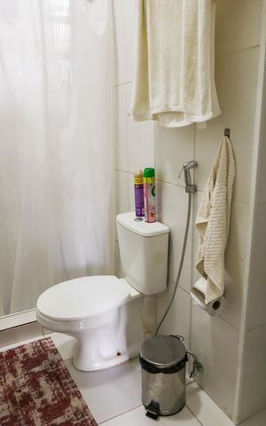 Apartamento à venda com 80m², 2 quartos e 1 vaga Apartamento à venda com 80m², 2 quartos e 1 vagaBanheiro Social