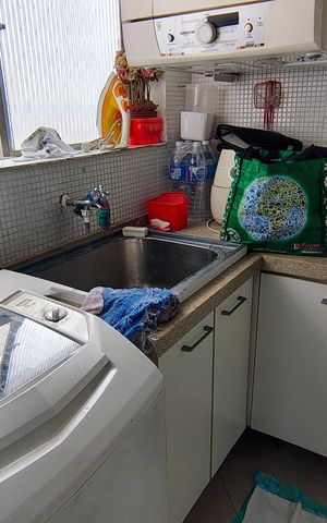 Apartamento à venda com 74m², 3 quartos e 1 vaga Apartamento à venda com 74m², 3 quartos e 1 vagaLavanderia