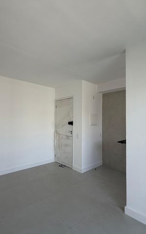 Apartamento à venda com 46m², 2 quartos e 1 vaga Apartamento à venda com 46m², 2 quartos e 1 vagaSala
