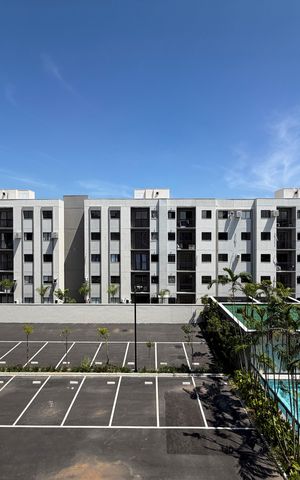 Apartamento à venda com 46m², 2 quartos e 1 vaga Apartamento à venda com 46m², 2 quartos e 1 vagaQuarto - Vista