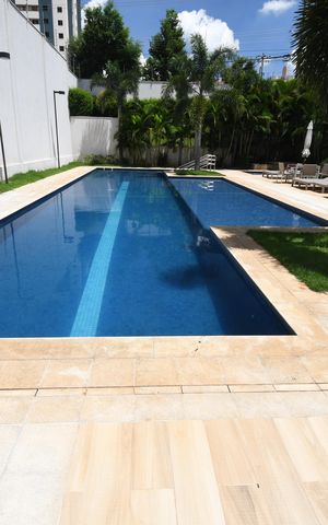 Apartamento à venda com 77m², 3 quartos e 2 vagasÁrea comum - Piscina