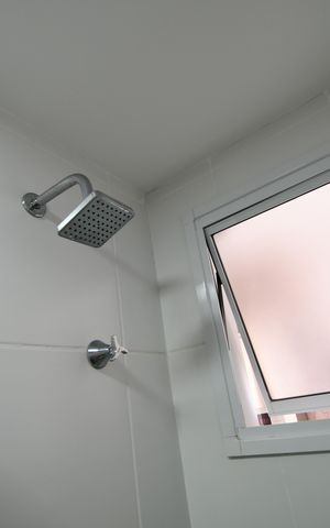 Apartamento à venda com 77m², 3 quartos e 2 vagasBanheiro Social