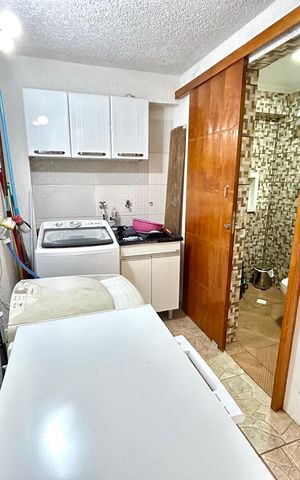 Casa à venda com 150m², 3 quartos e 2 vagas Casa à venda com 150m², 3 quartos e 2 vagasÁrea de Serviço
