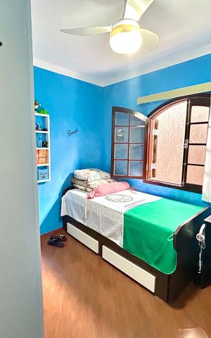Casa à venda com 150m², 3 quartos e 2 vagas Casa à venda com 150m², 3 quartos e 2 vagasQuarto 2
