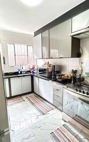 Casa à venda com 150m², 3 quartos e 2 vagas Casa à venda com 150m², 3 quartos e 2 vagasCozinha