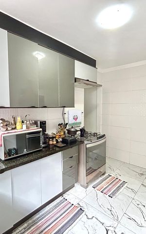 Casa à venda com 150m², 3 quartos e 2 vagas Casa à venda com 150m², 3 quartos e 2 vagasCozinha