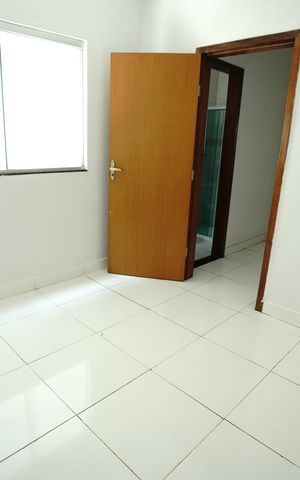 Casa à venda com 180m², 3 quartos e 4 vagas
