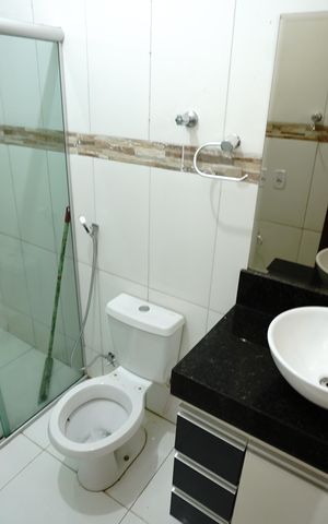 Casa à venda com 180m², 3 quartos e 4 vagas