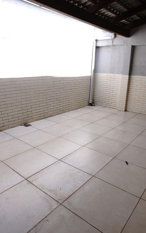 Casa à venda com 180m², 3 quartos e 4 vagas